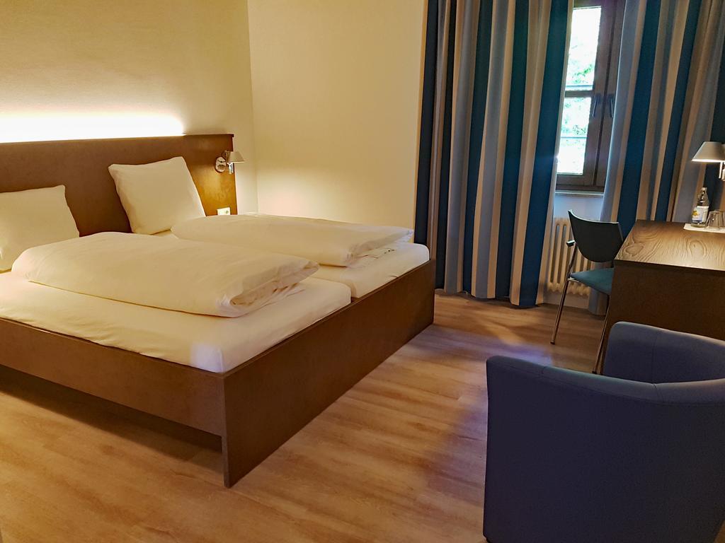 Tagungshaus Wernau Hotel Eksteriør billede